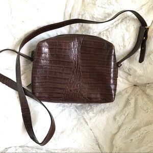 Vintage Valentino Gravani Leather crossbody bag